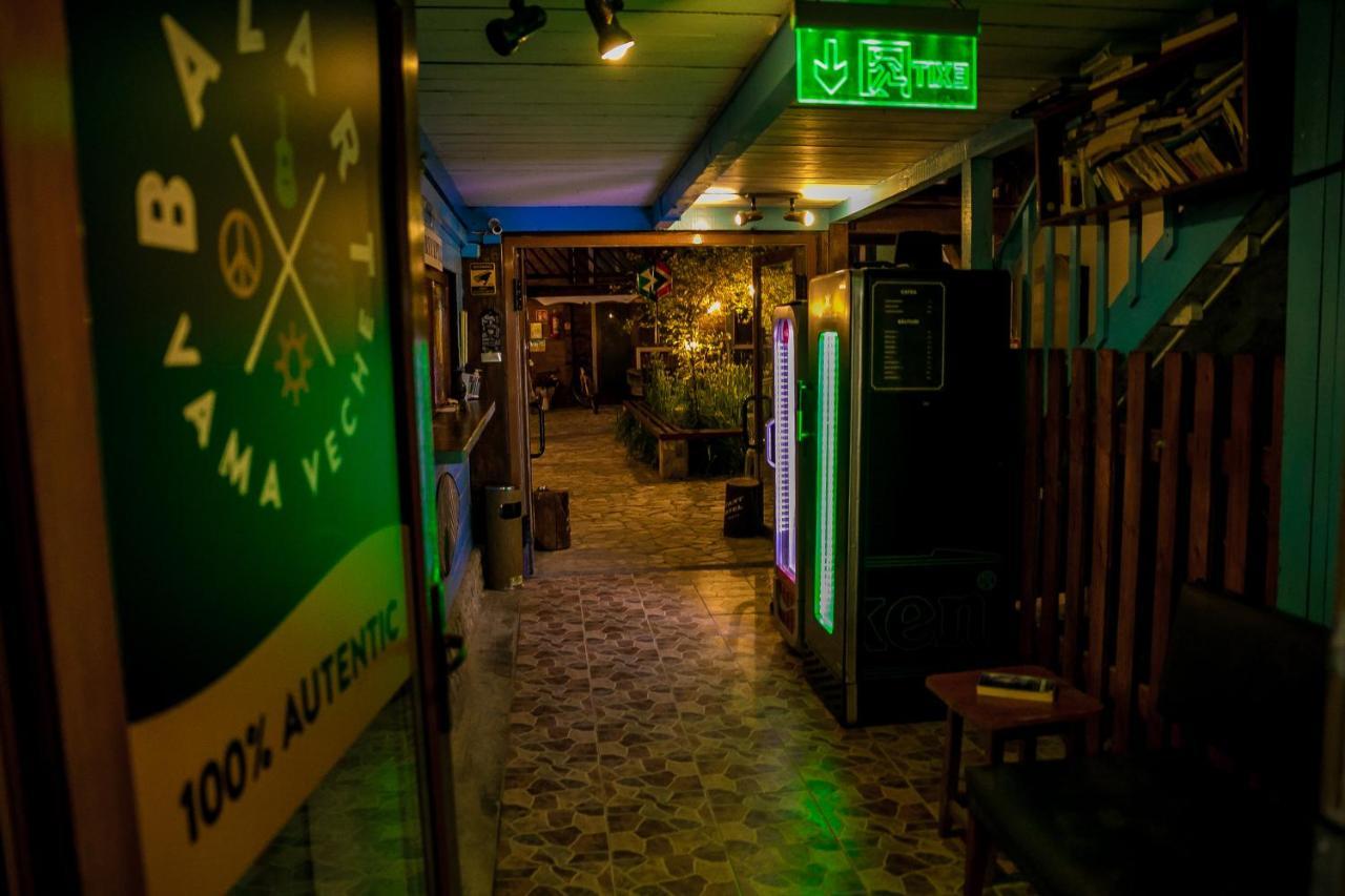 Bazart Vama Veche Hostel Bagian luar foto