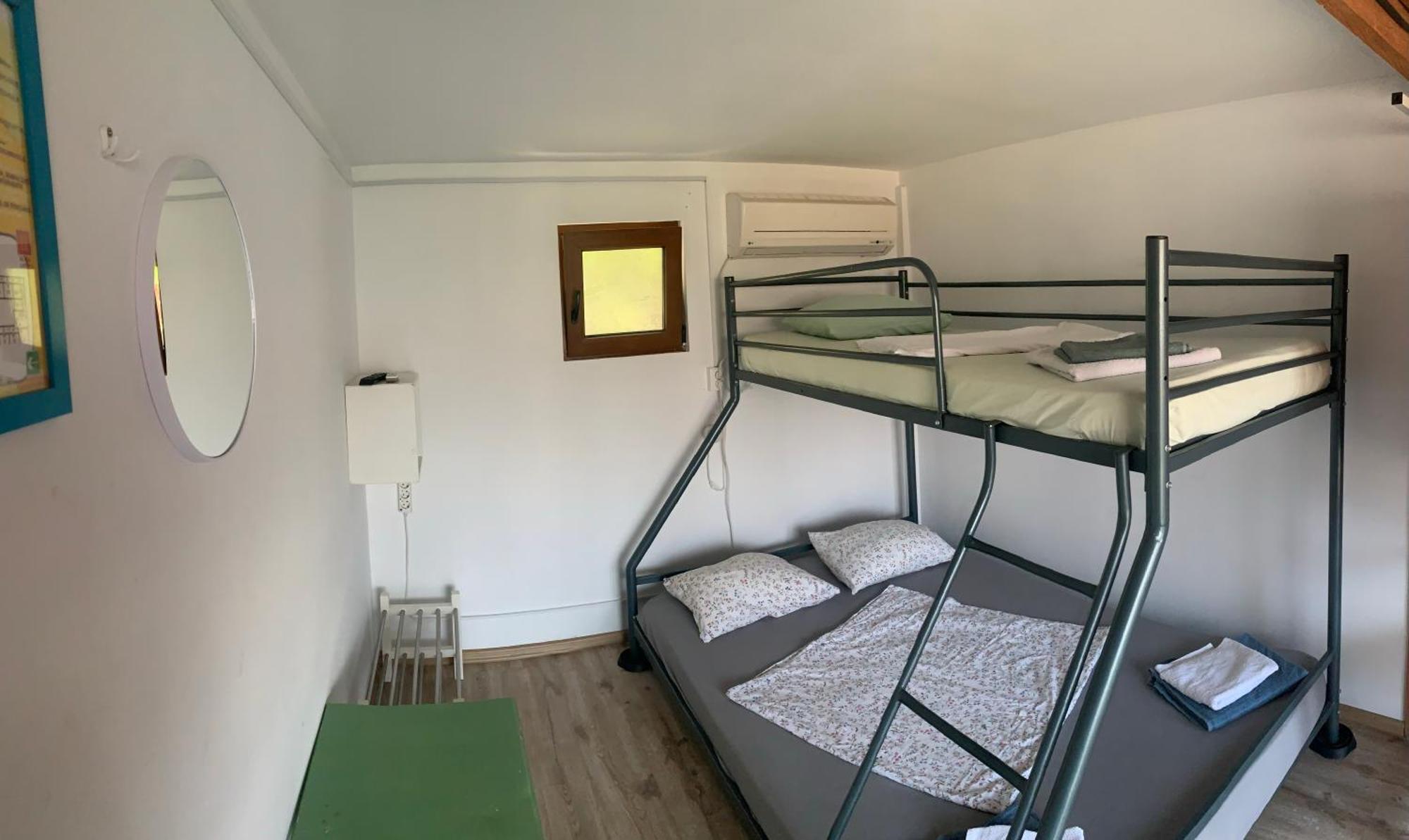 Bazart Vama Veche Hostel Bagian luar foto