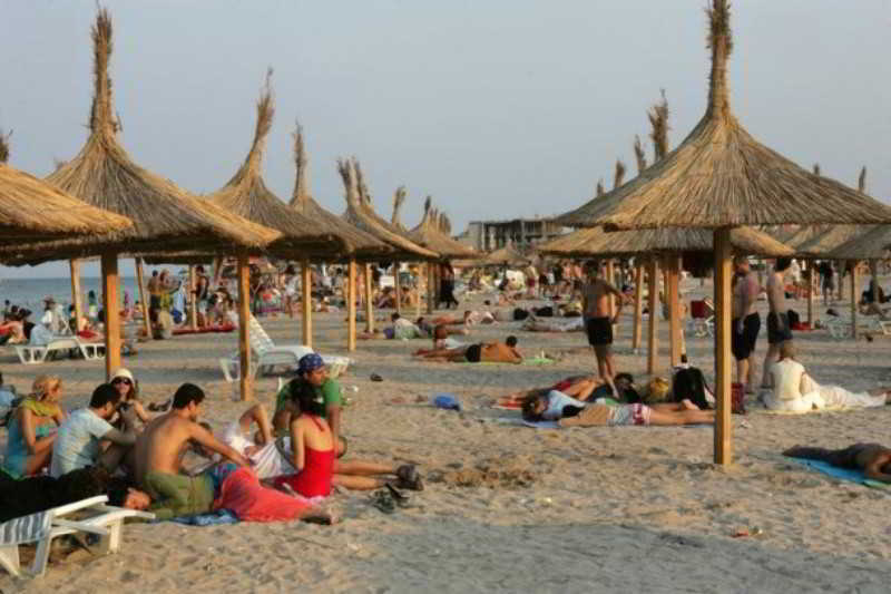 Bazart Vama Veche Hostel Bagian luar foto